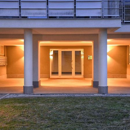 Bloom Apartment Pero Kültér fotó